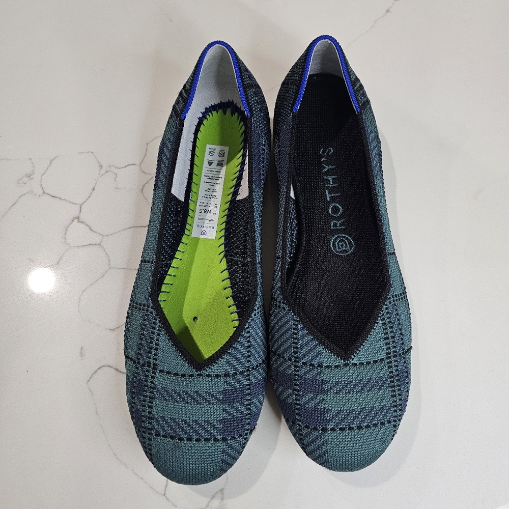 Rothys Pine round toe plaid Flats
